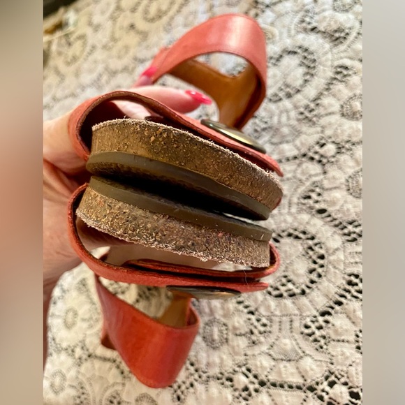 🔥Taos Carousel Open Toe Leather Wedge Sandals🔥 - Picture 8 of 12